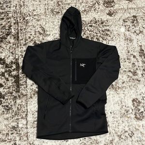 FORTREZ HOODY MEN'S used